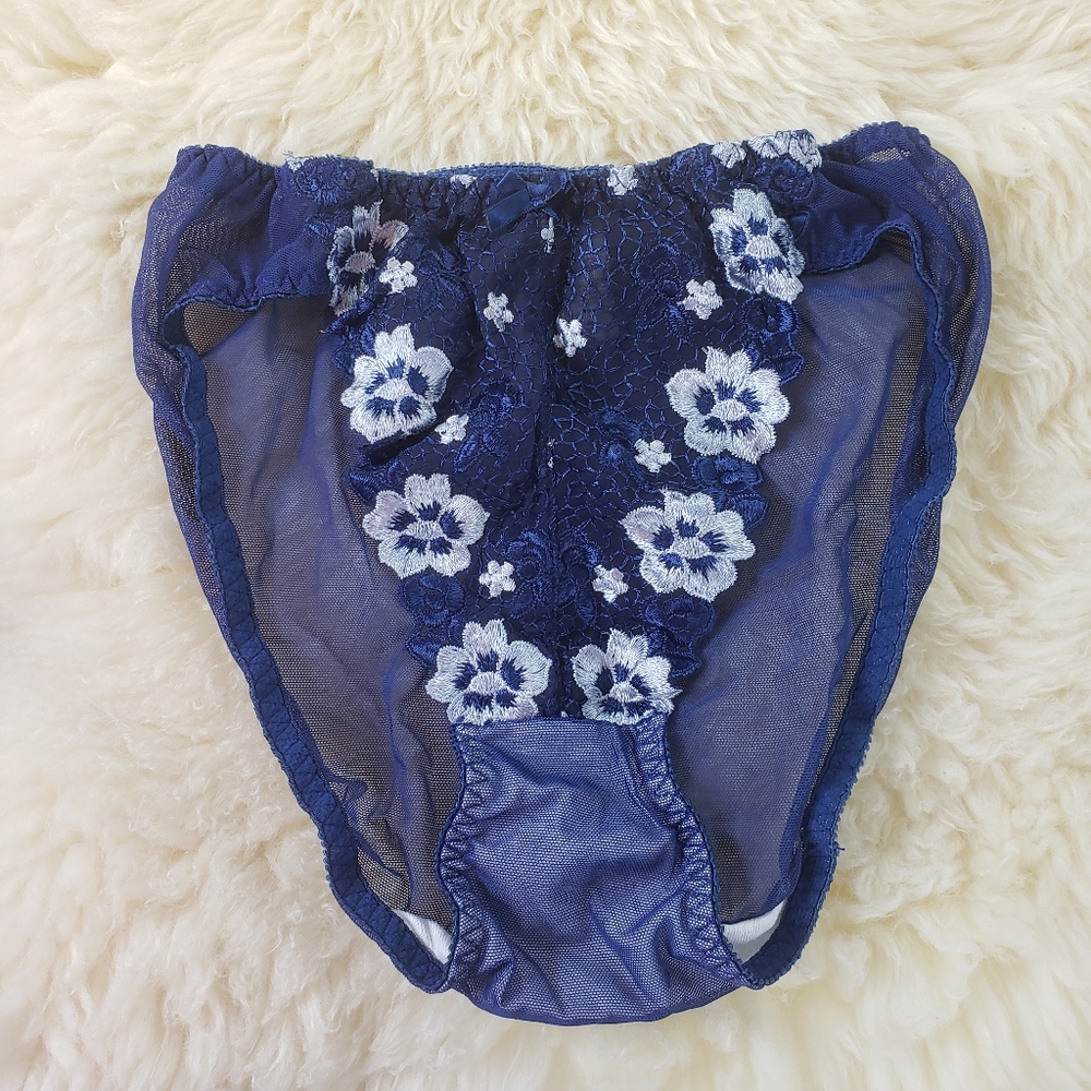 Victoria's Secret sheer back underwear, Size S